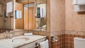 Free toiletries, hair dryer, bidet, towels