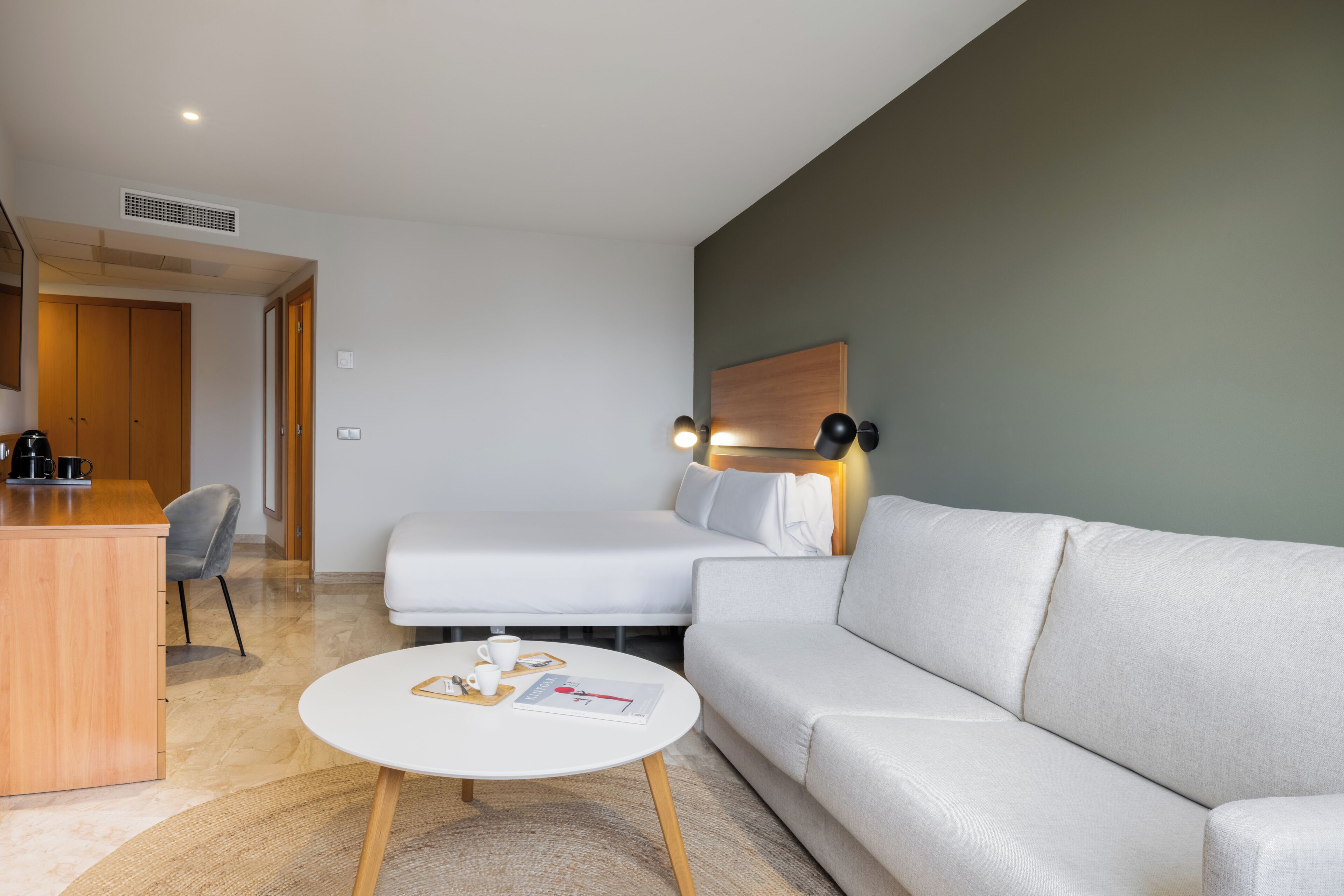 Photo - Hotel SB Express Tarragona