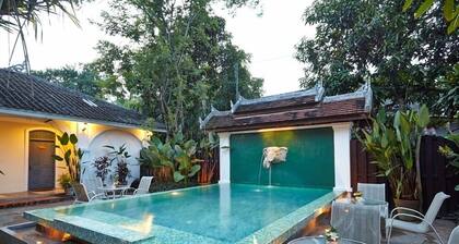 Villa Santi Hotel