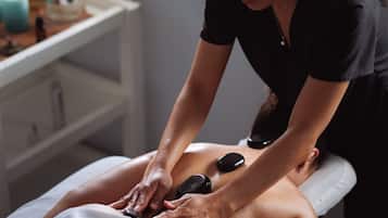 Sauna, steam room, body treatments, hydrotherapy, body wraps