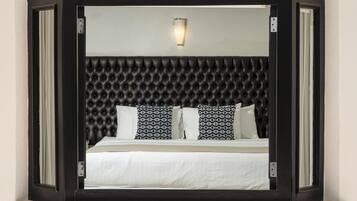 Suite (Master) | Premium bedding, down duvets, Select Comfort beds, in-room safe