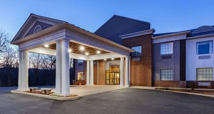 Days Inn by Wyndham Altavista