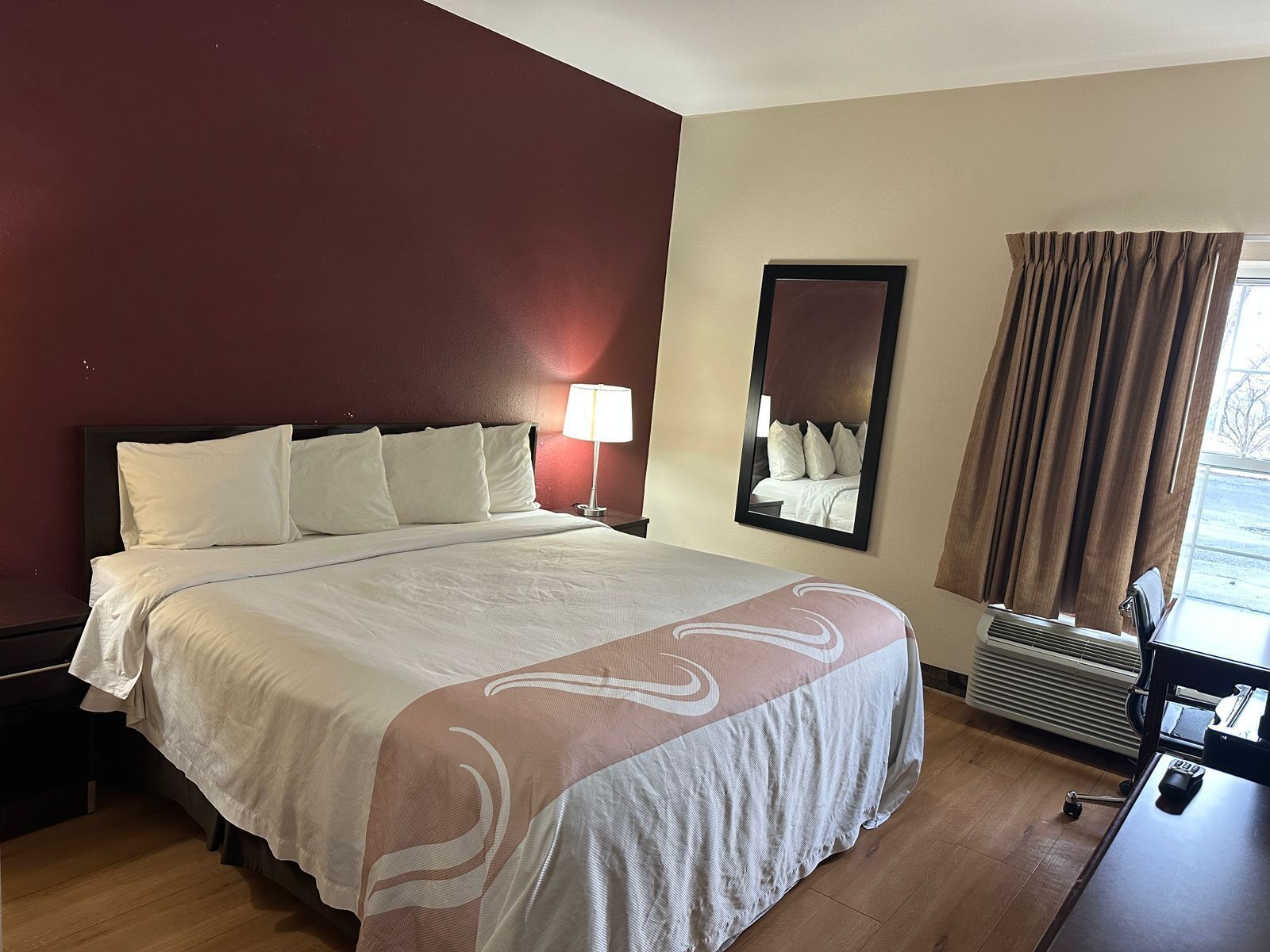 Egyptian cotton sheets, premium bedding, desk, laptop workspace