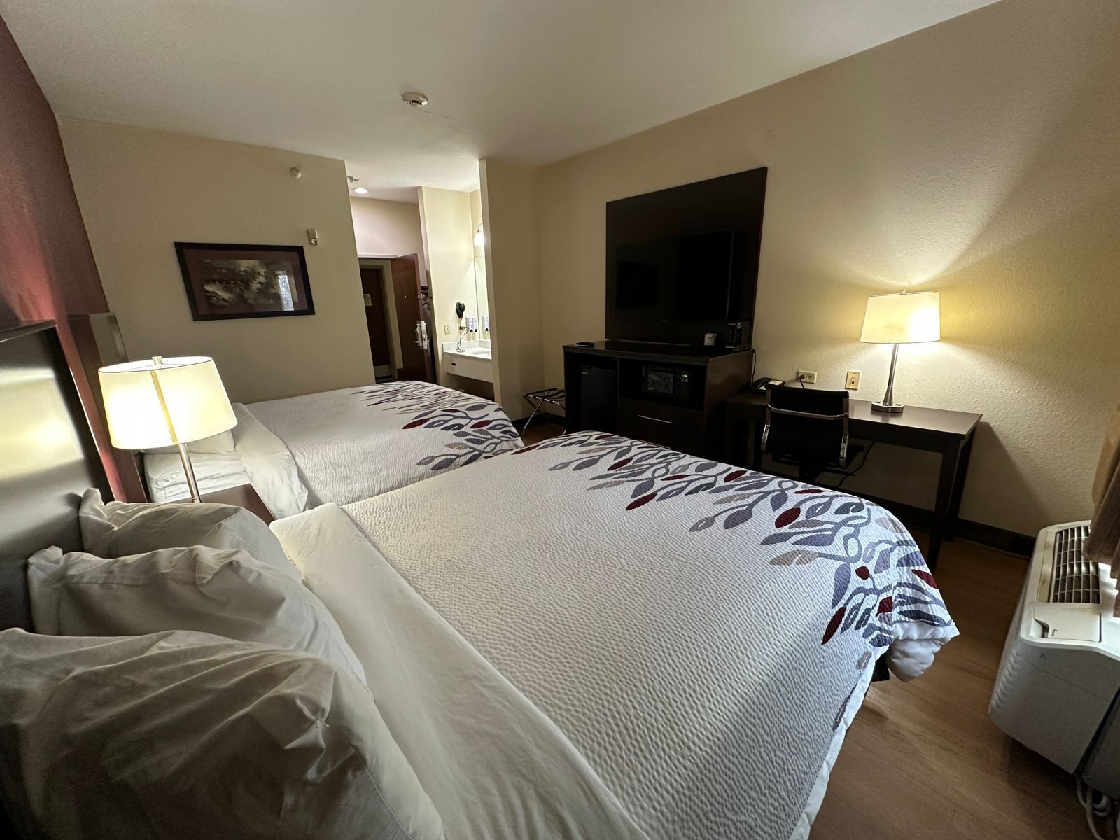 Standard Room, 2 Queen Beds, Non Smoking | Egyptian cotton sheets, premium bedding, desk, laptop workspace