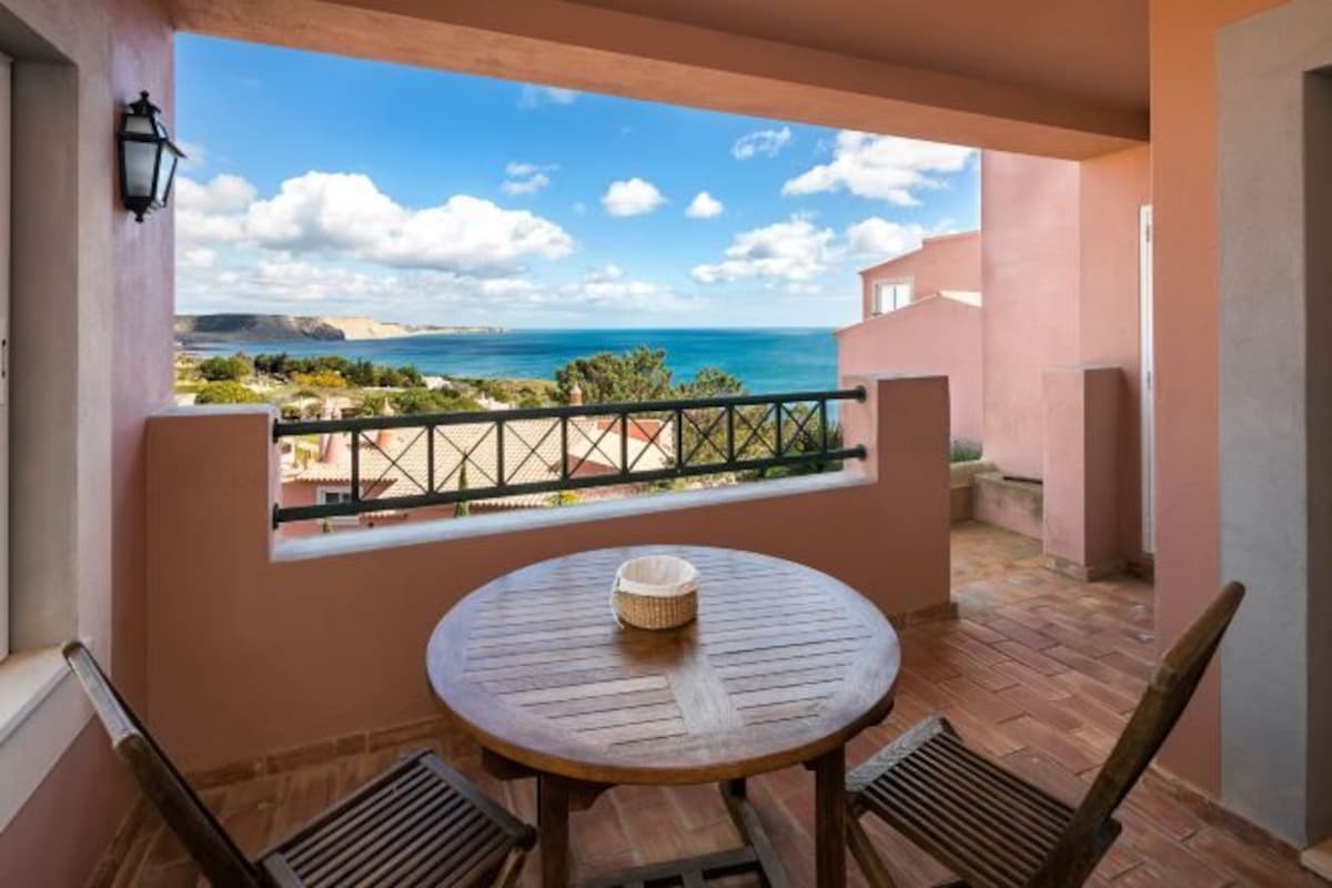 Studio Apartment With Sea View