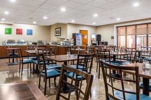 Free daily continental breakfast
