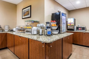 Free daily continental breakfast