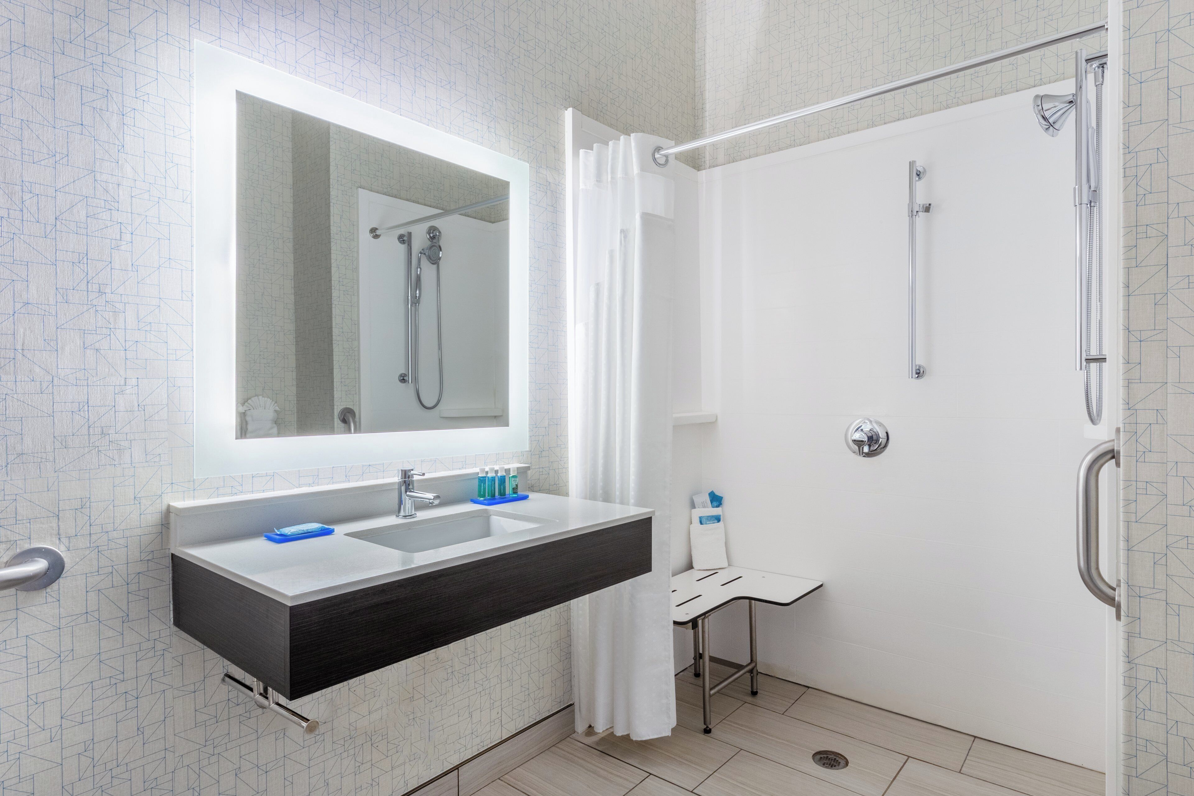 Photo - Holiday Inn Express Columbus - Ohio Expo Center by IHG
