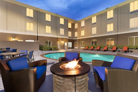 Servicio de la propiedad. Holiday Inn Express Hotel & Suites Auburn - University Area by IHG