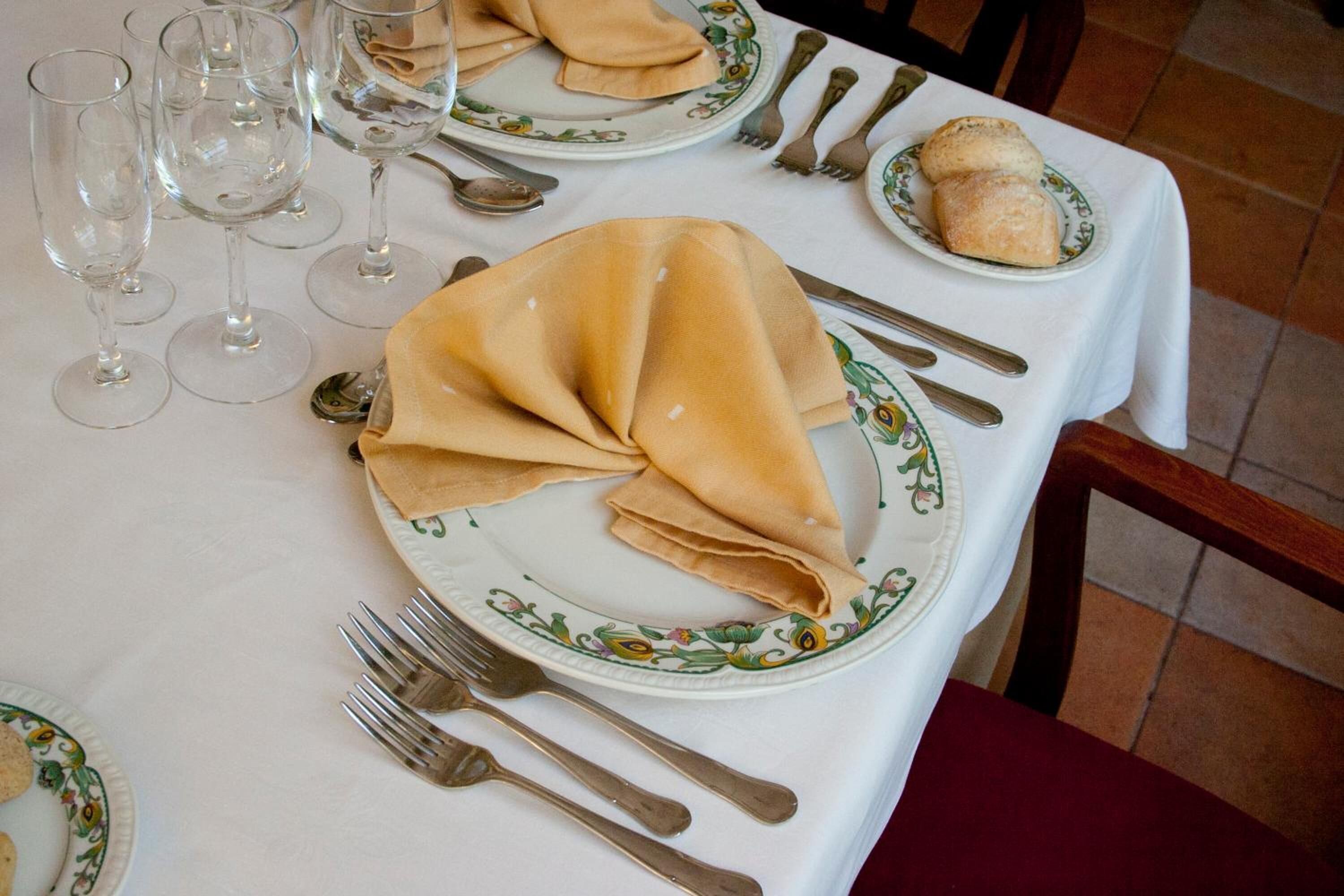 breakfast, lunch, dinner served; mediterranean cuisine