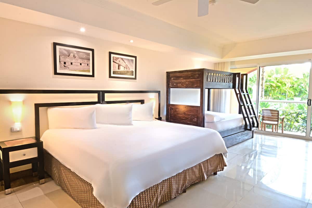 Riviera Family King Junior Suite | Articles gratuits dans le mini-bar, coffres-forts dans les chambres