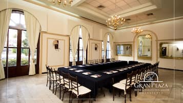 Meeting facility