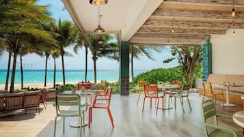 9 restaurants, breakfast, lunch, dinner served; Mexican cuisine