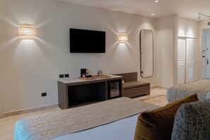 Minibar contenant certains articles gratuits