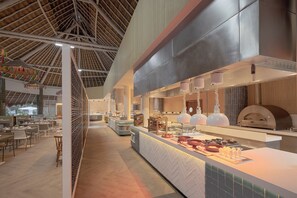 Desayuno buffet incluido todos los días