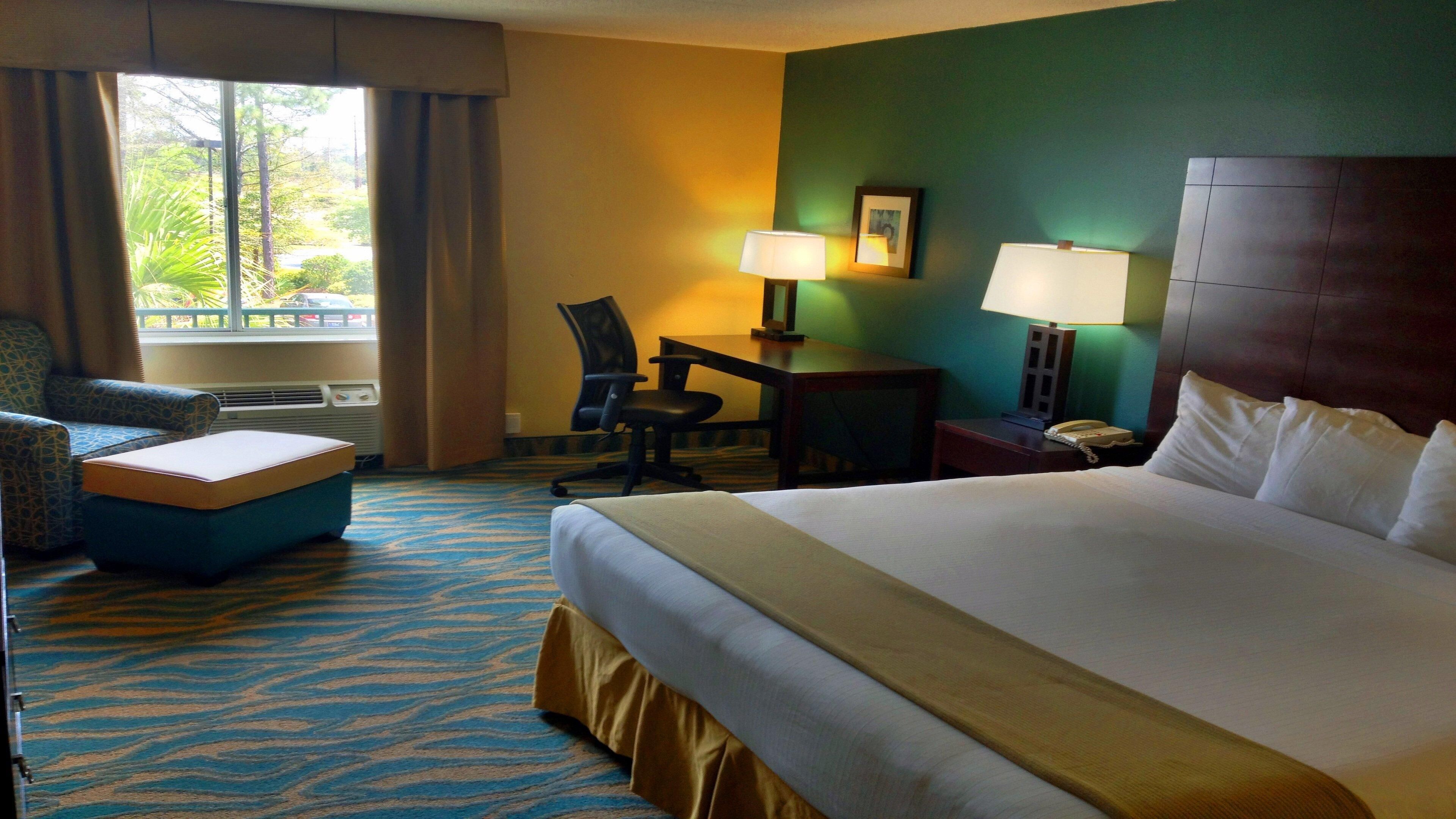 In-room safe, desk, iron/ironing board, free cots/infant beds