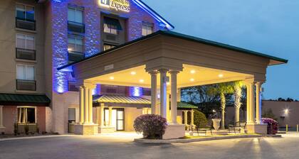 Holiday Inn Express Bluffton at Hilton Head Area by IHG