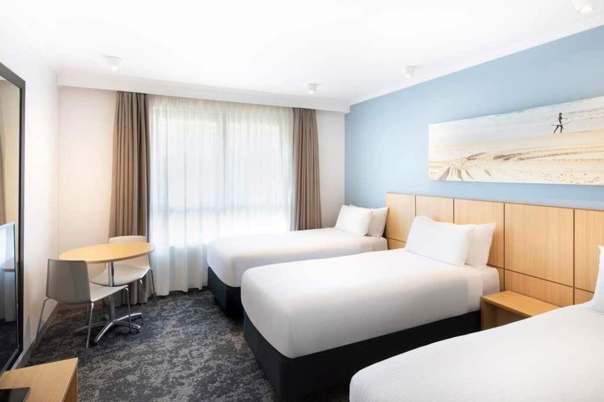 Standard Triple Room, 3 Twin Beds | Premium bedding, in-room safe, desk, laptop workspace