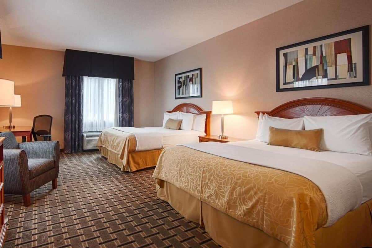 Fer et planche à repasser, Wi-Fi gratuit, draps fournis