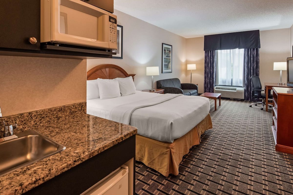 مكواة/لوح كي وواي فاي مجانًا وملاءات أسرّة