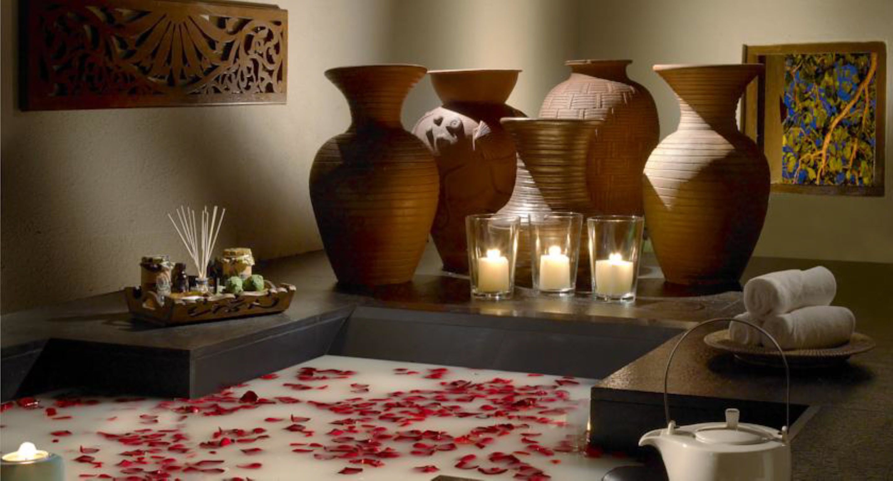 double room (anjung) | bathroom | separate bathtub and shower, deep-soaking bathtub, rainfall showerhead