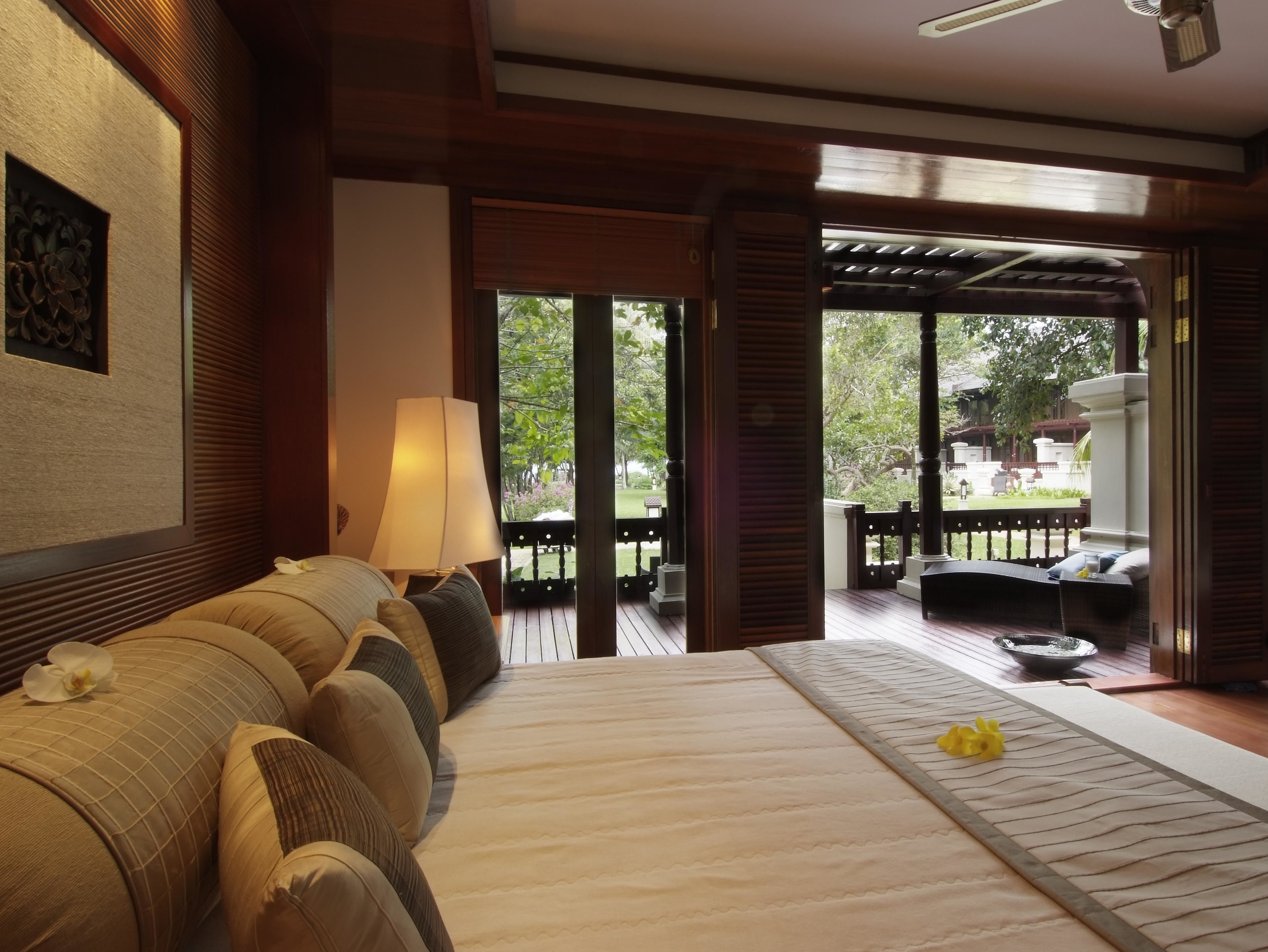 double room (anjung) | 1 bedroom, pillow-top beds, minibar, in-room safe