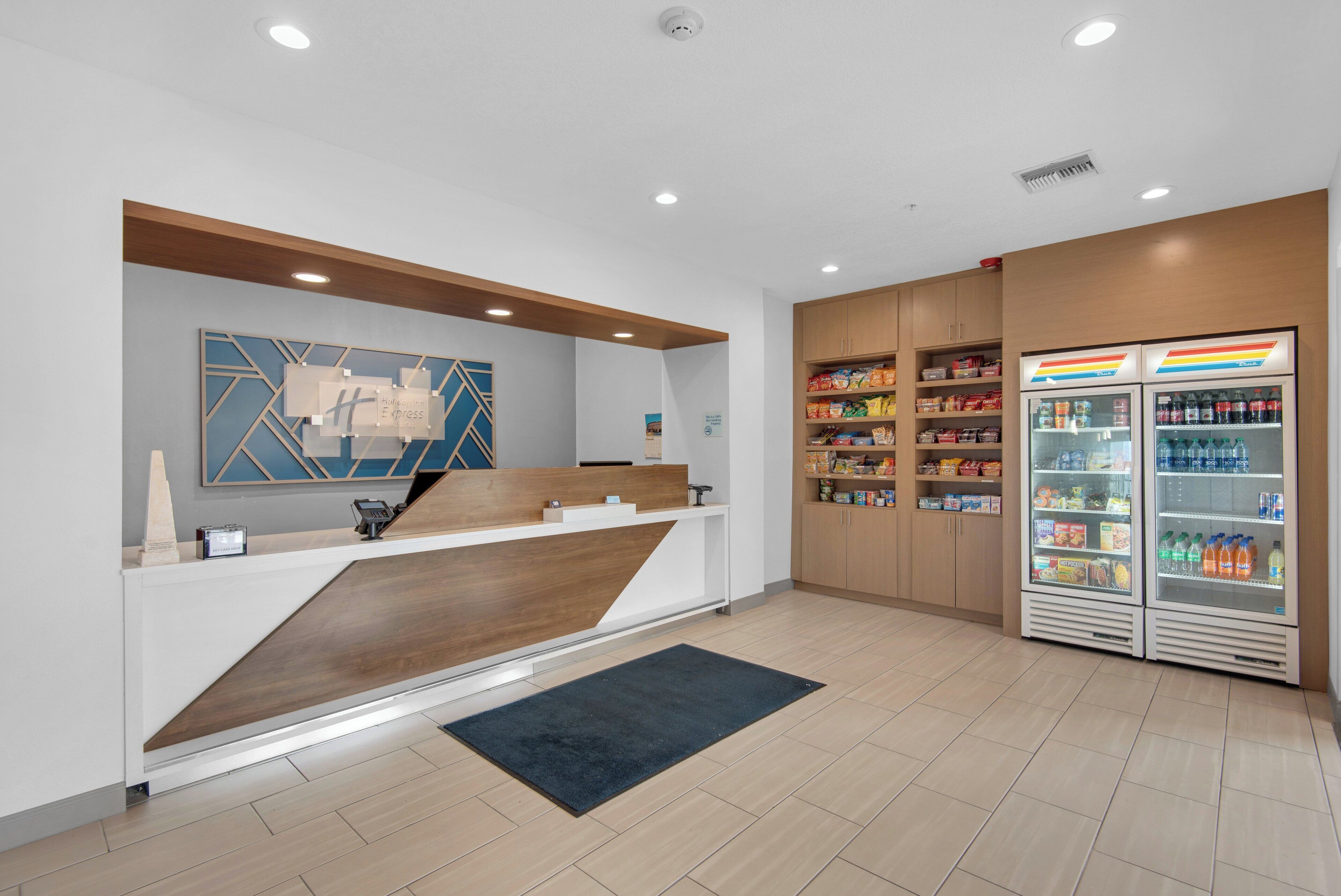 Photo - Holiday Inn Express Destin E - Commons Mall Area by IHG