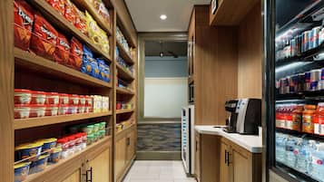 Snack bar