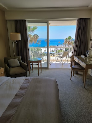 Deluxe-Zimmer, 1 King-Bett, Meerblick