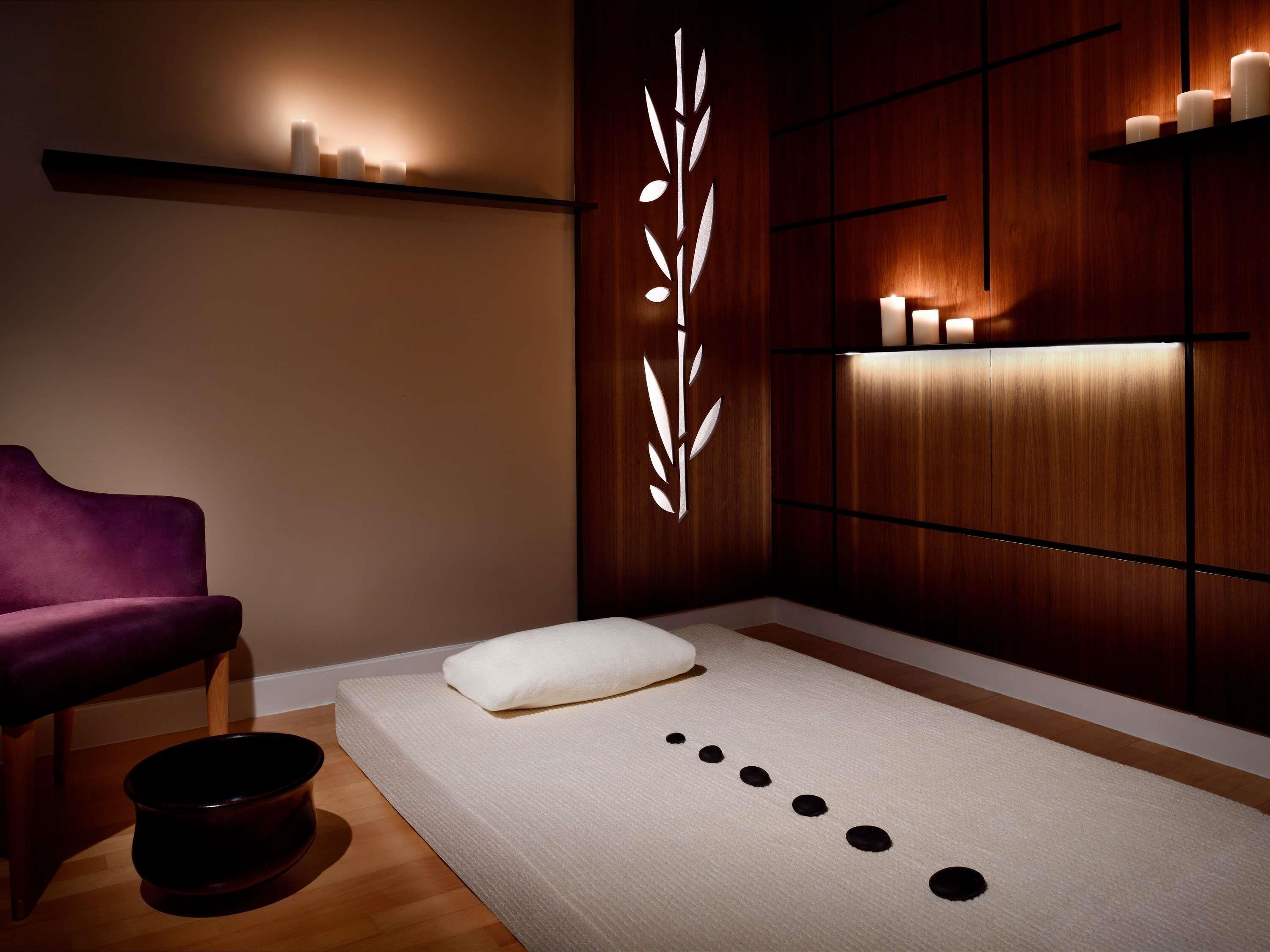 雙人療程室、蒸氣室、身體療程、芳香療法、體膜護理、身體磨砂