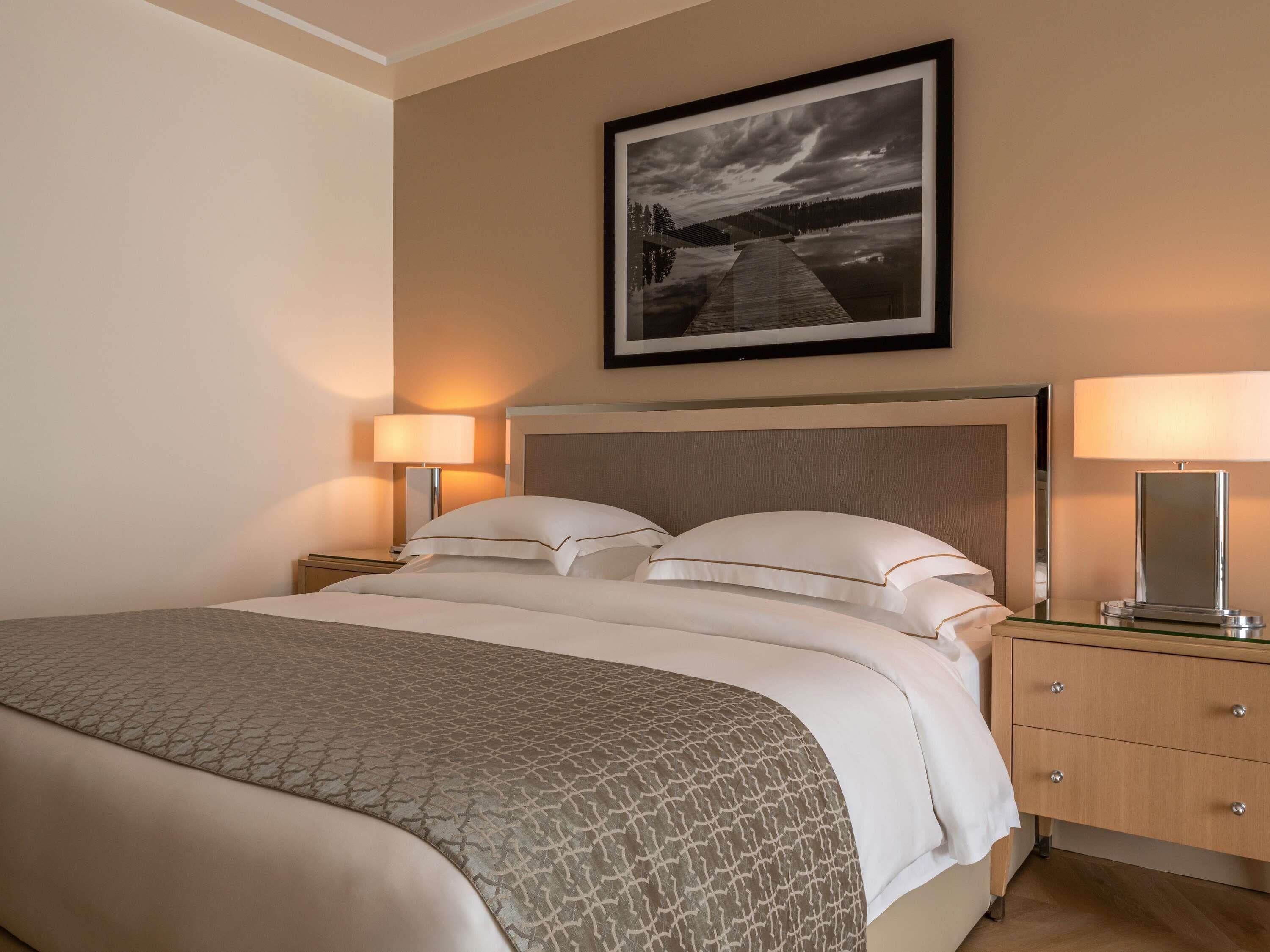 Quarto clássico, 1 cama King | 1 quarto, frigobar, cofres nos quartos, escrivaninha