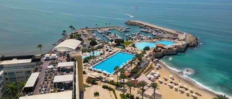 Private beach, scuba diving, water skiing, beach volleyball