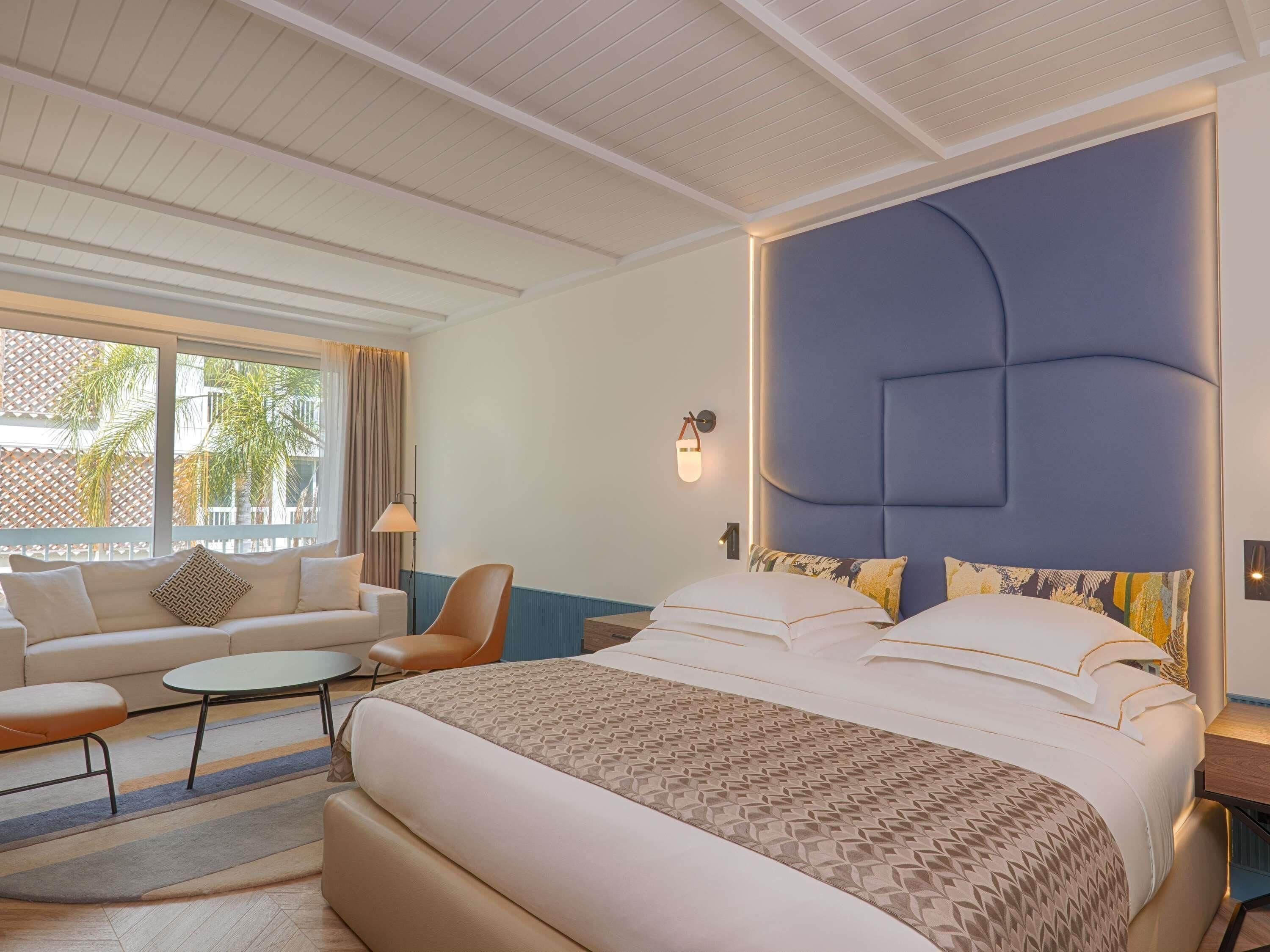 Quarto executivo, 1 cama King | 1 quarto, frigobar, cofres nos quartos, escrivaninha