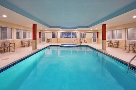 Pool. Holiday Inn Express Hotel & Suites Grand Rapids-North by IHG