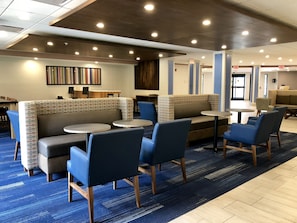 Lobby-Lounge
