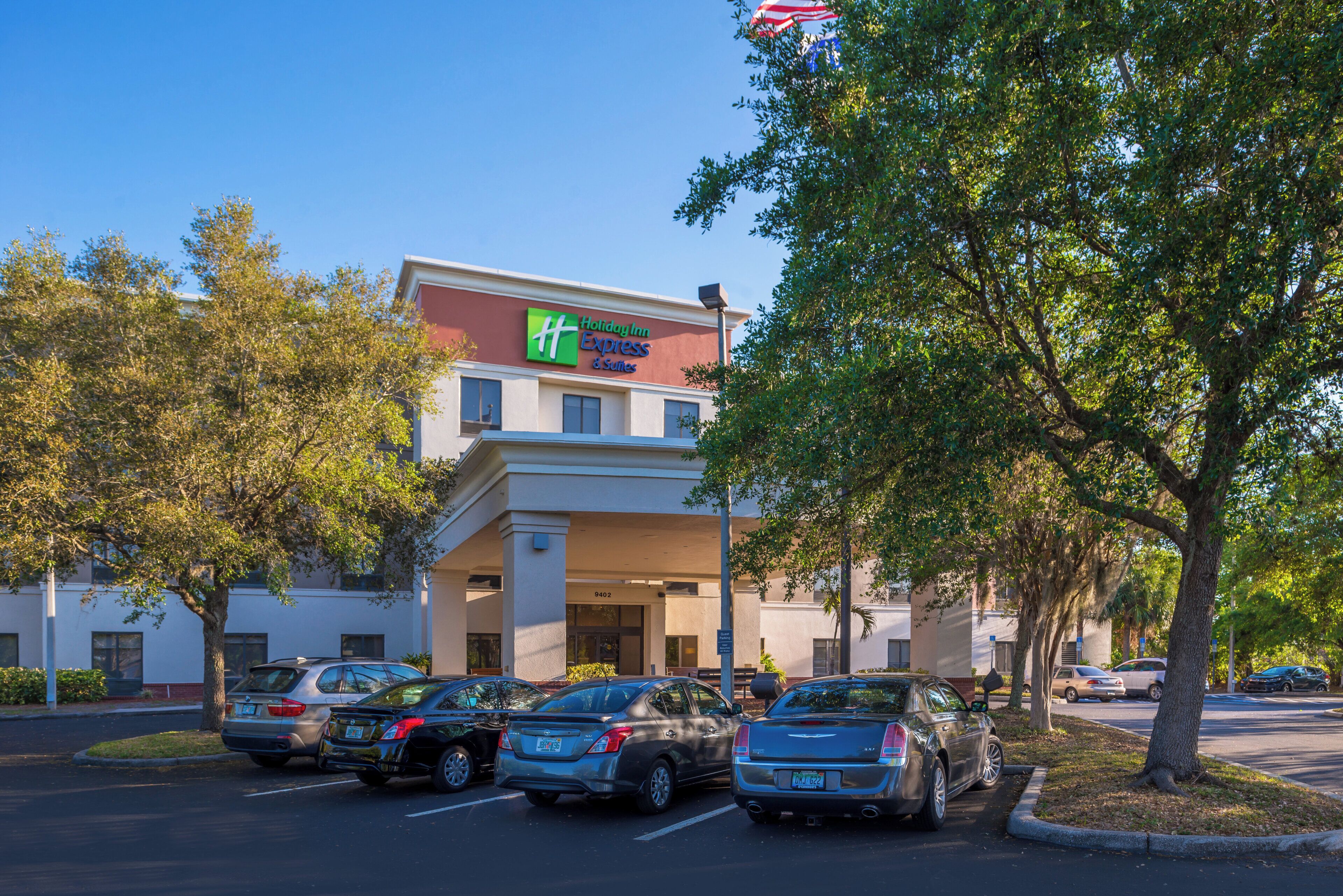 Photo - Holiday Inn Express Hotel & Suites Tampa-Anderson Rd/Veteran by IHG