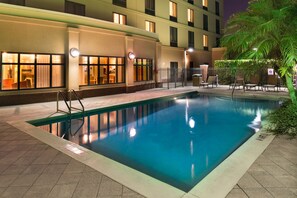 Outdoor pool, sun loungers