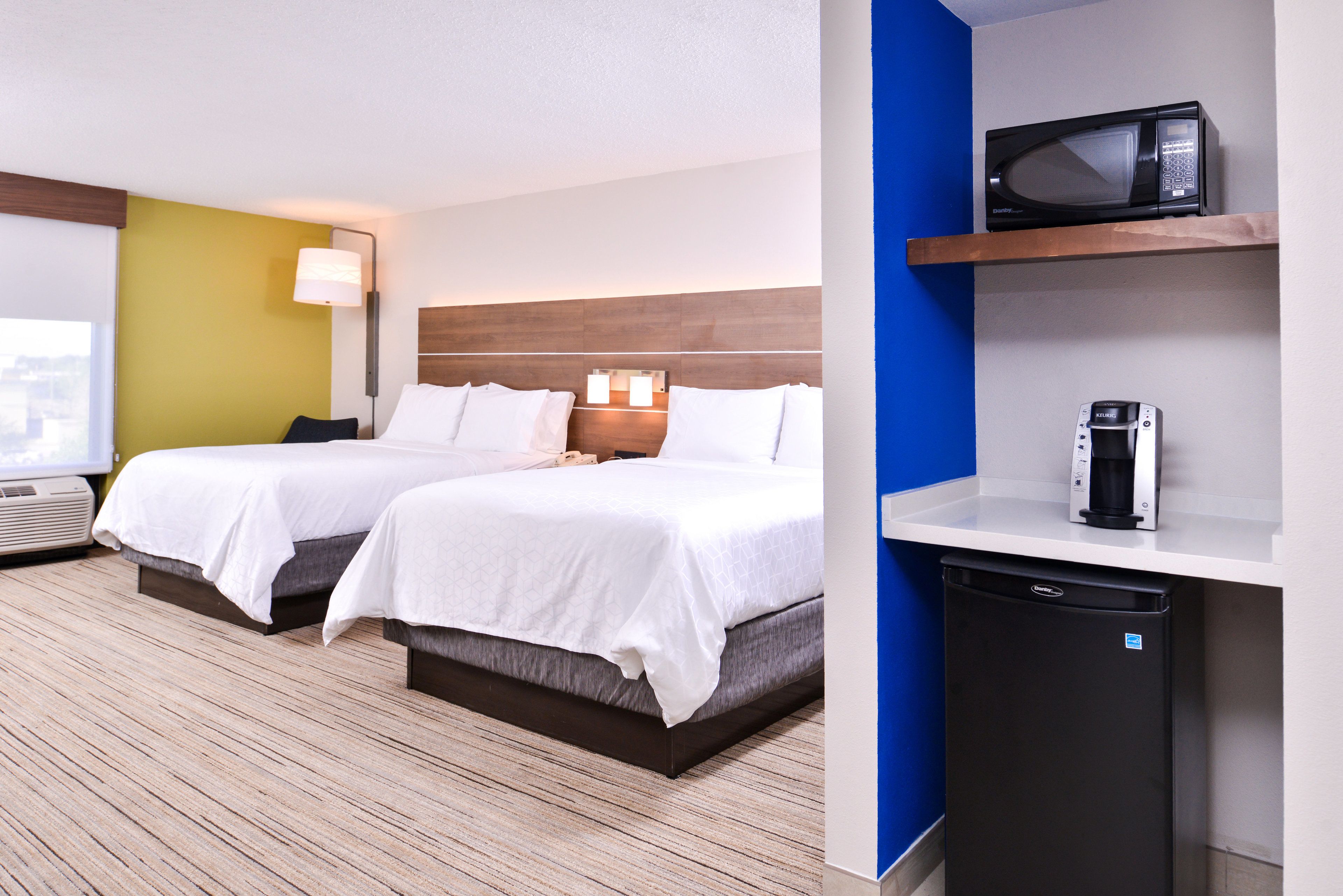 1 bedroom, in-room safe, desk, blackout curtains