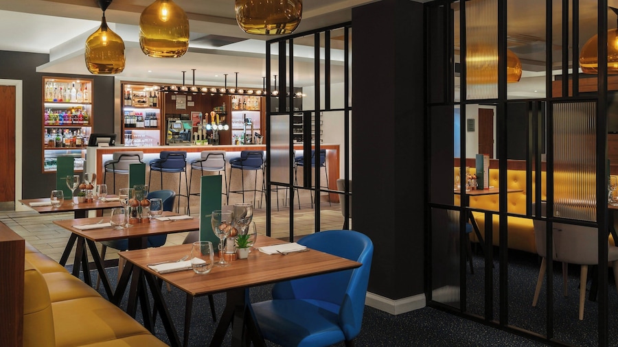 Courtyard by Marriott Glasgow Airport