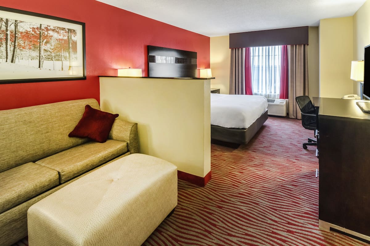 In-room safe, desk, iron/ironing board, free cribs/infant beds