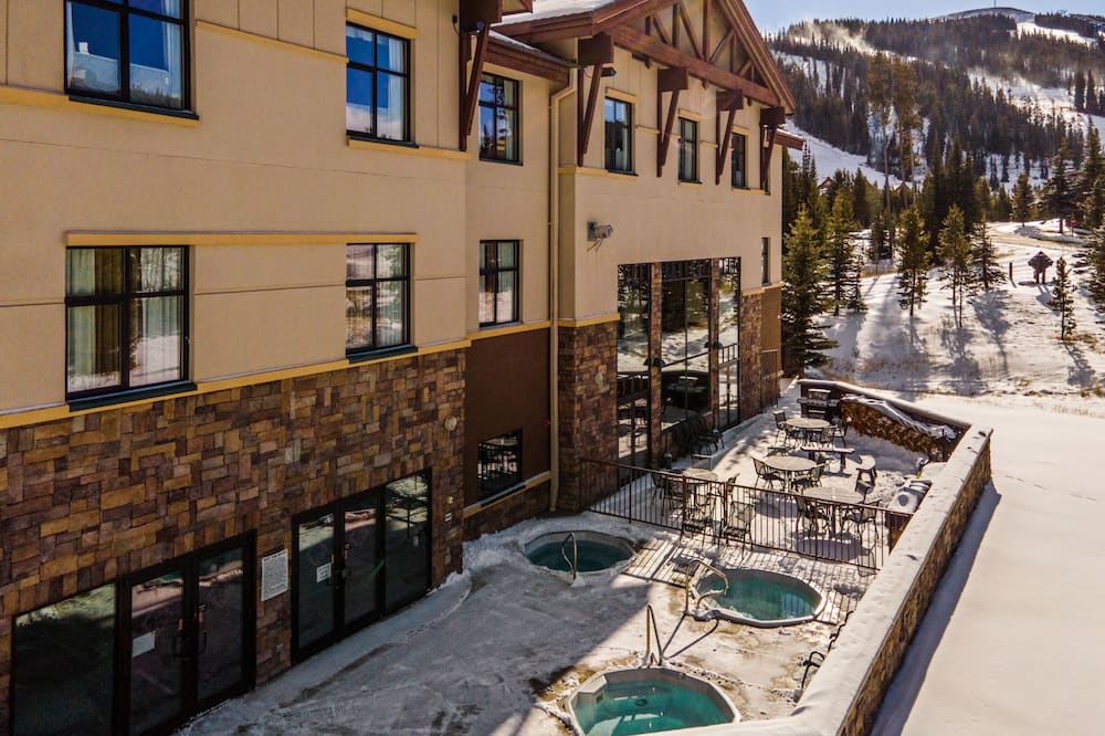 The Lodge at Big Sky