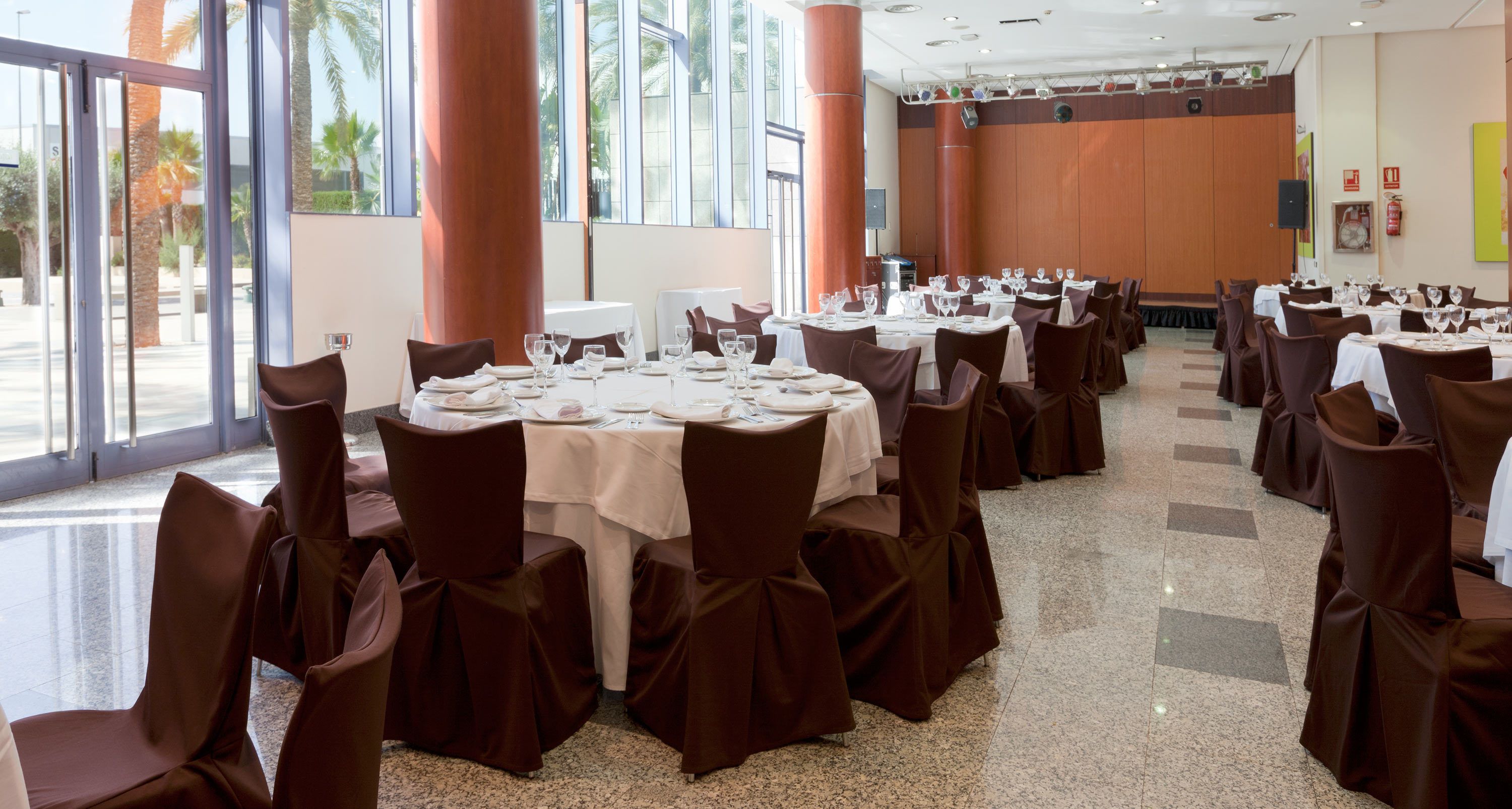 Banquet hall