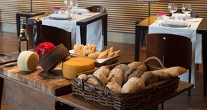 Daily buffet breakfast (EUR 20.80 per person)