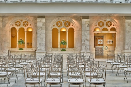 Meeting facility. NH Collection Palacio de Burgos