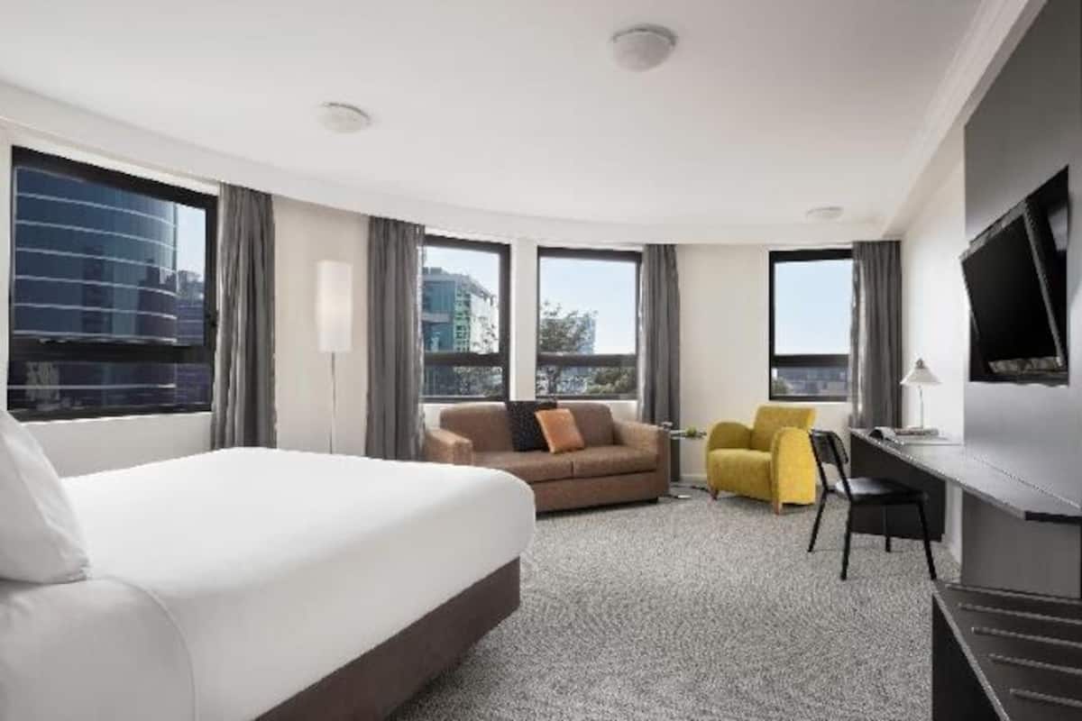 1 Schlafzimmer, Schreibtisch, Verdunkelungsvorhänge