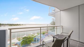 Apartment, 1 Bedroom (No Housekeeping) | Iron/ironing board, cots/infant beds, rollaway beds, free WiFi