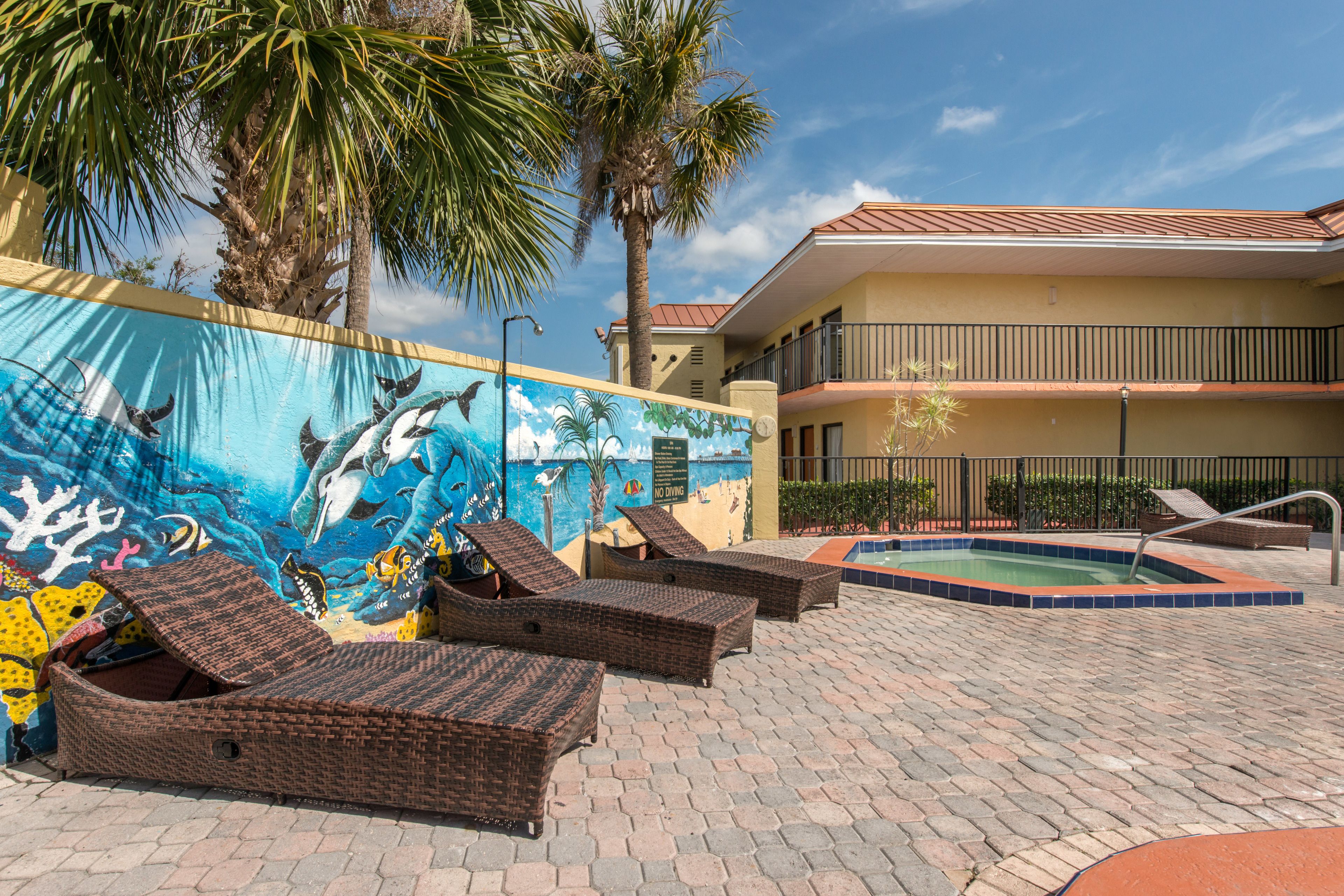 Kolam renang outdoor