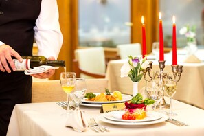 Dining - Hotel Geneva (Sofia)