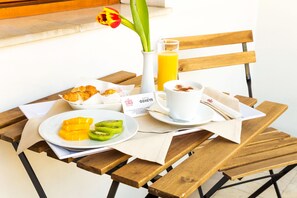 Terrace/patio - Hotel Geneva (Sofia)