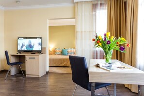 Suite, 1 habitación | 1 habitación, minibar, escritorio y tabla de planchar con plancha 